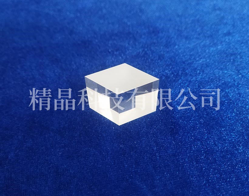 藍(lán)寶石棱鏡